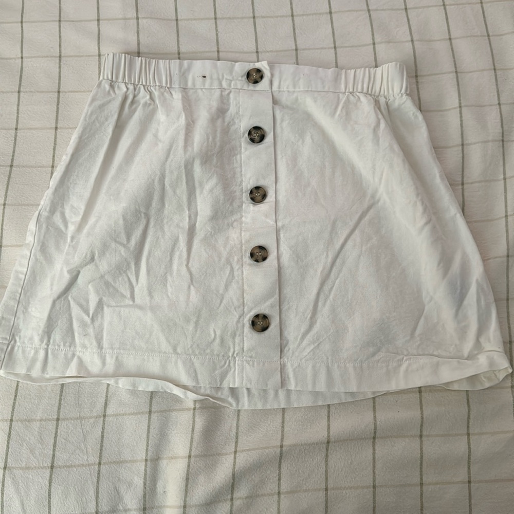 Good Luck Gem White Skirt